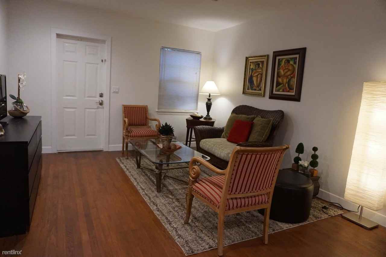 5830 Sw 47th St - Photo 2 of 50