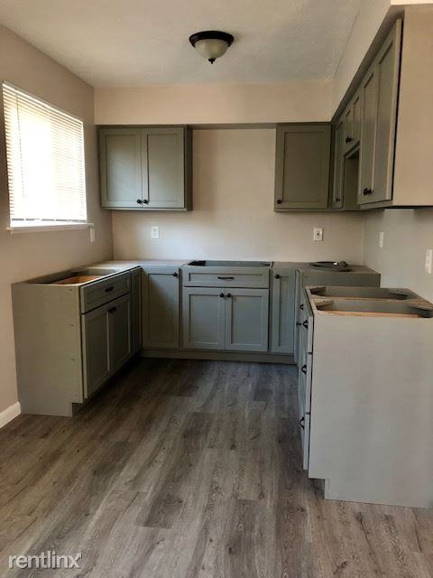 42 E Fir St - Photo 2 of 6