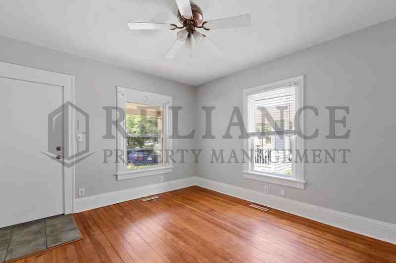 1620 West 2nd Street North - Photo 7 of 18