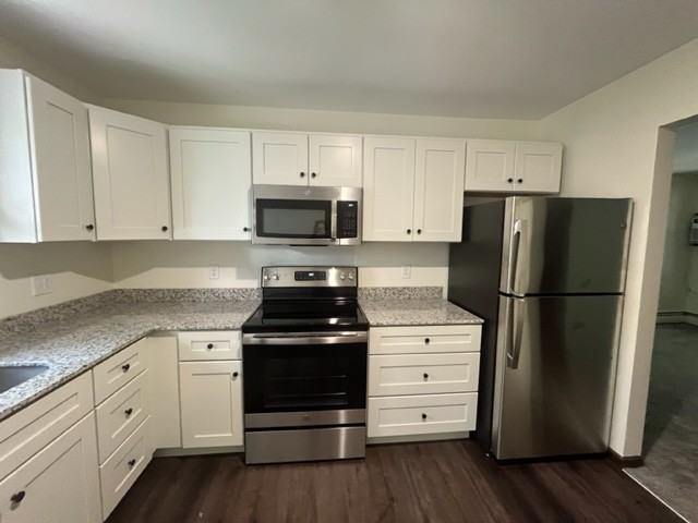 650 4Th St - Photo 2 of 50