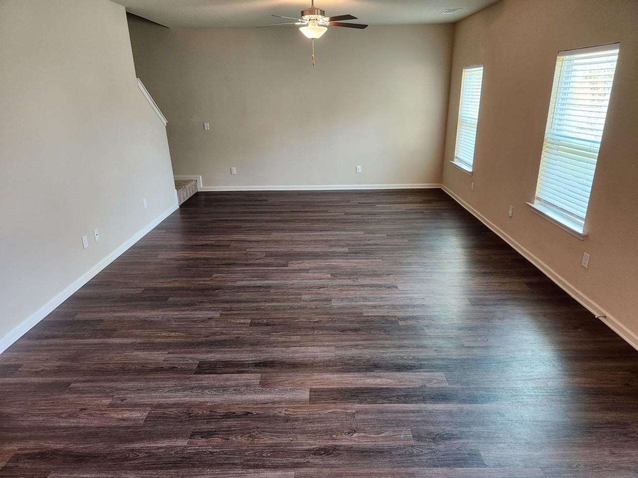 209 Oliver Dr - Photo 3 of 21