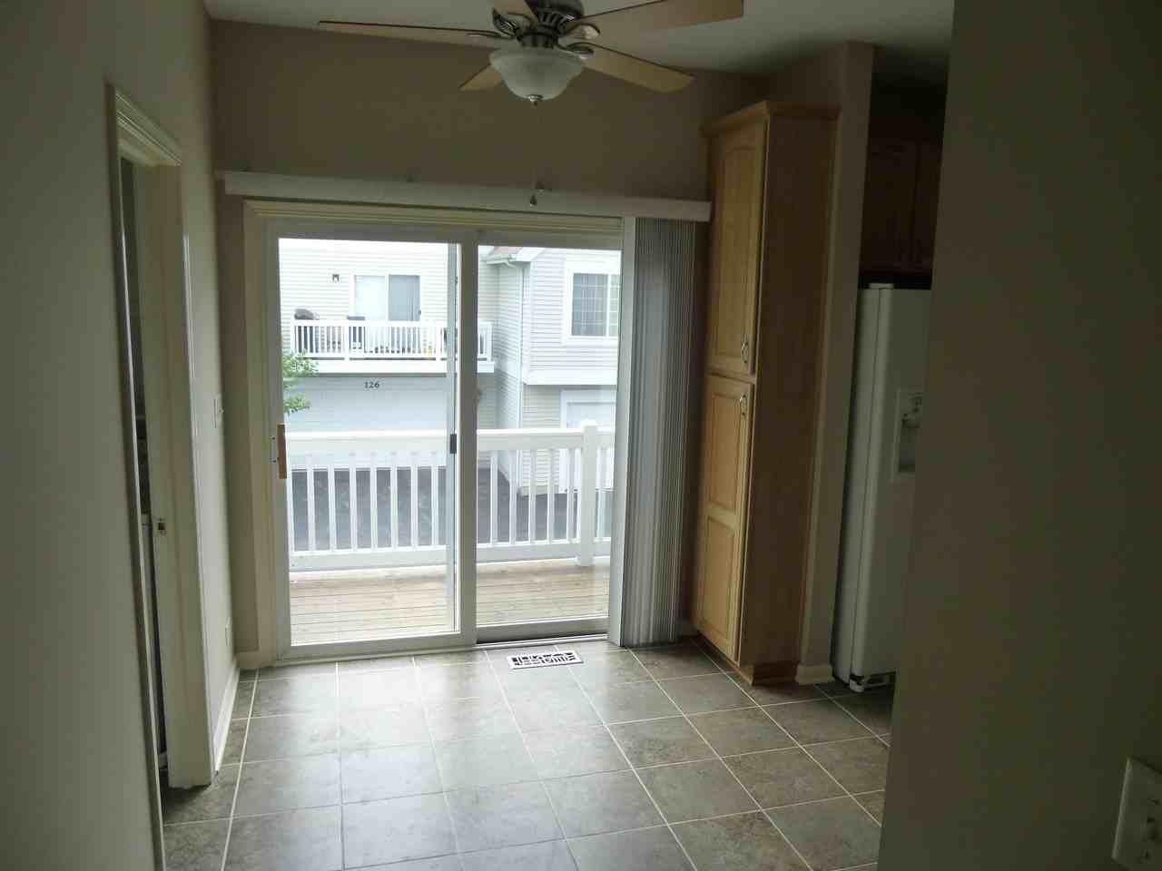 132 Andover Dr - Photo 3 of 12