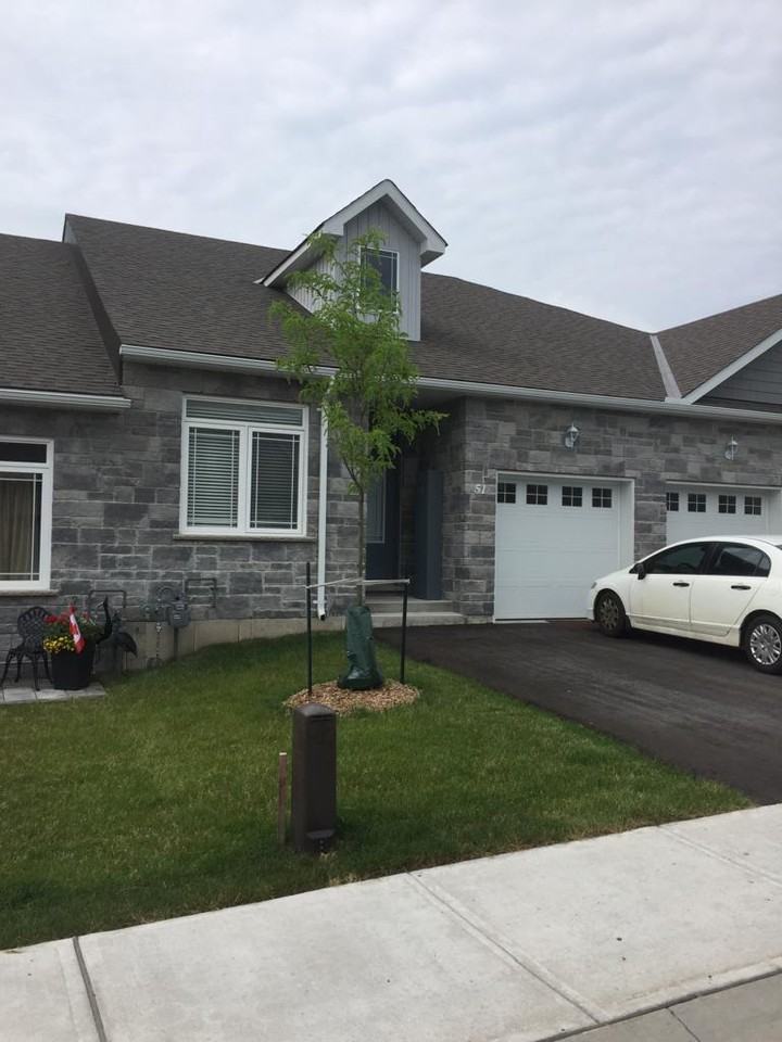 51 Leanne's Way - Photo 2 of 16