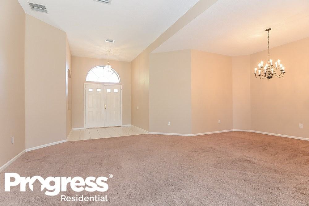 25746 Santos Way - Photo 2 of 19