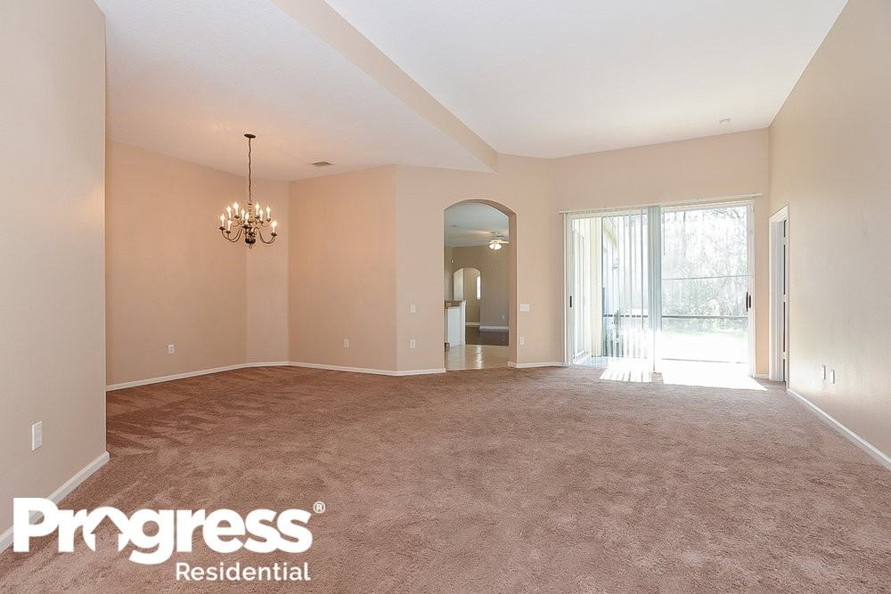 25746 Santos Way - Photo 3 of 19