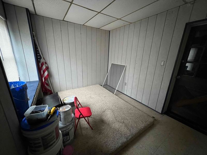 235 Lafayette Ave #B - Photo 2 of 18