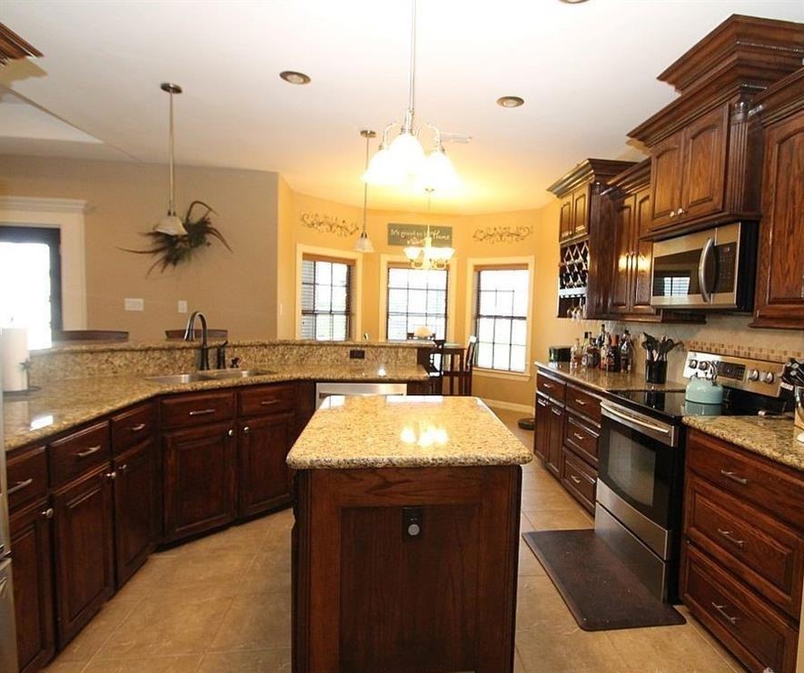 31437 Victoriana Dr #NA - Photo 3 of 4