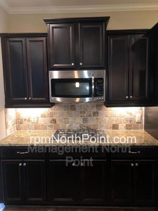 8475 Majors Mill Dr - Photo 5 of 33