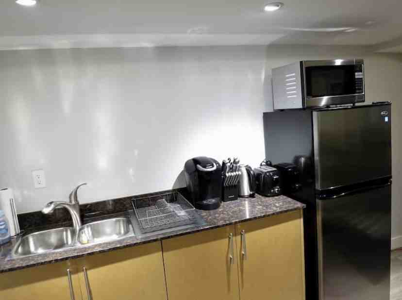 4615 Northwood Dr - Photo 3 of 8