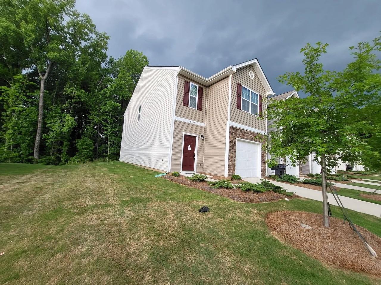 6103 Guildford Hill Ln - Photo 2 of 18