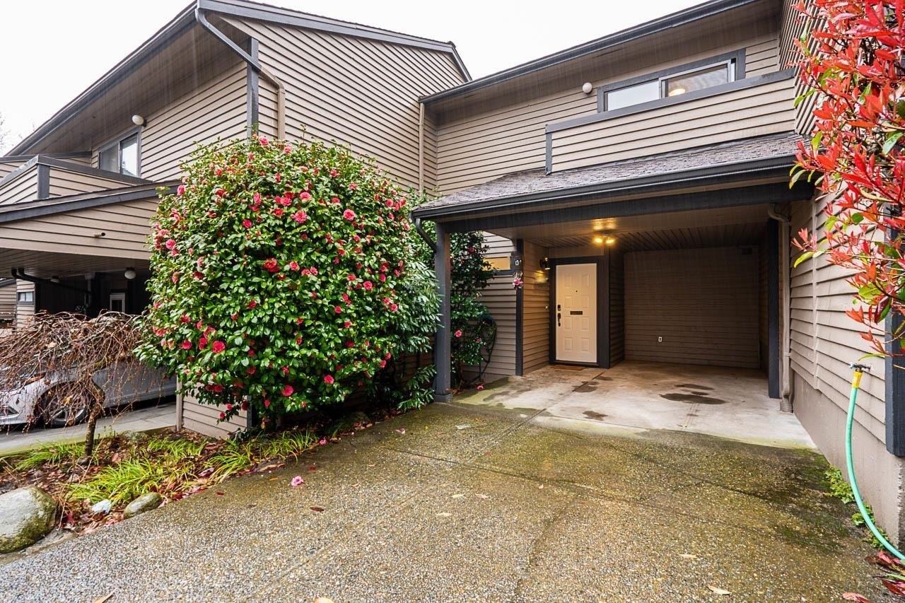 8566 Wilderness Court, Burnaby, BC V5A 4B2 3 Bedroom House for 3,500