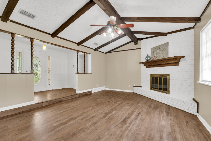 106 Heights Park Dr - Photo 3 of 13