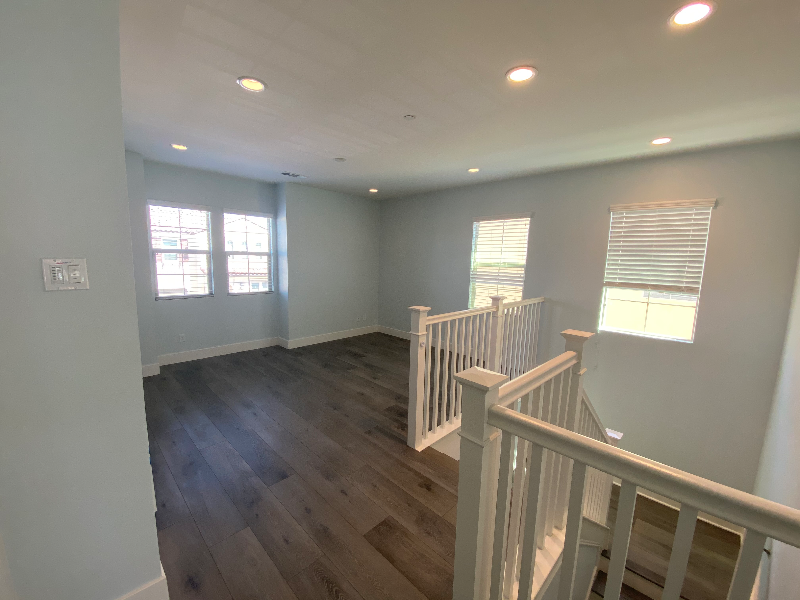 976 Rolling Dunes Way - Photo 2 of 23