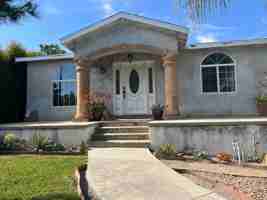 featured image of 1557 Linda Rosa Ave
