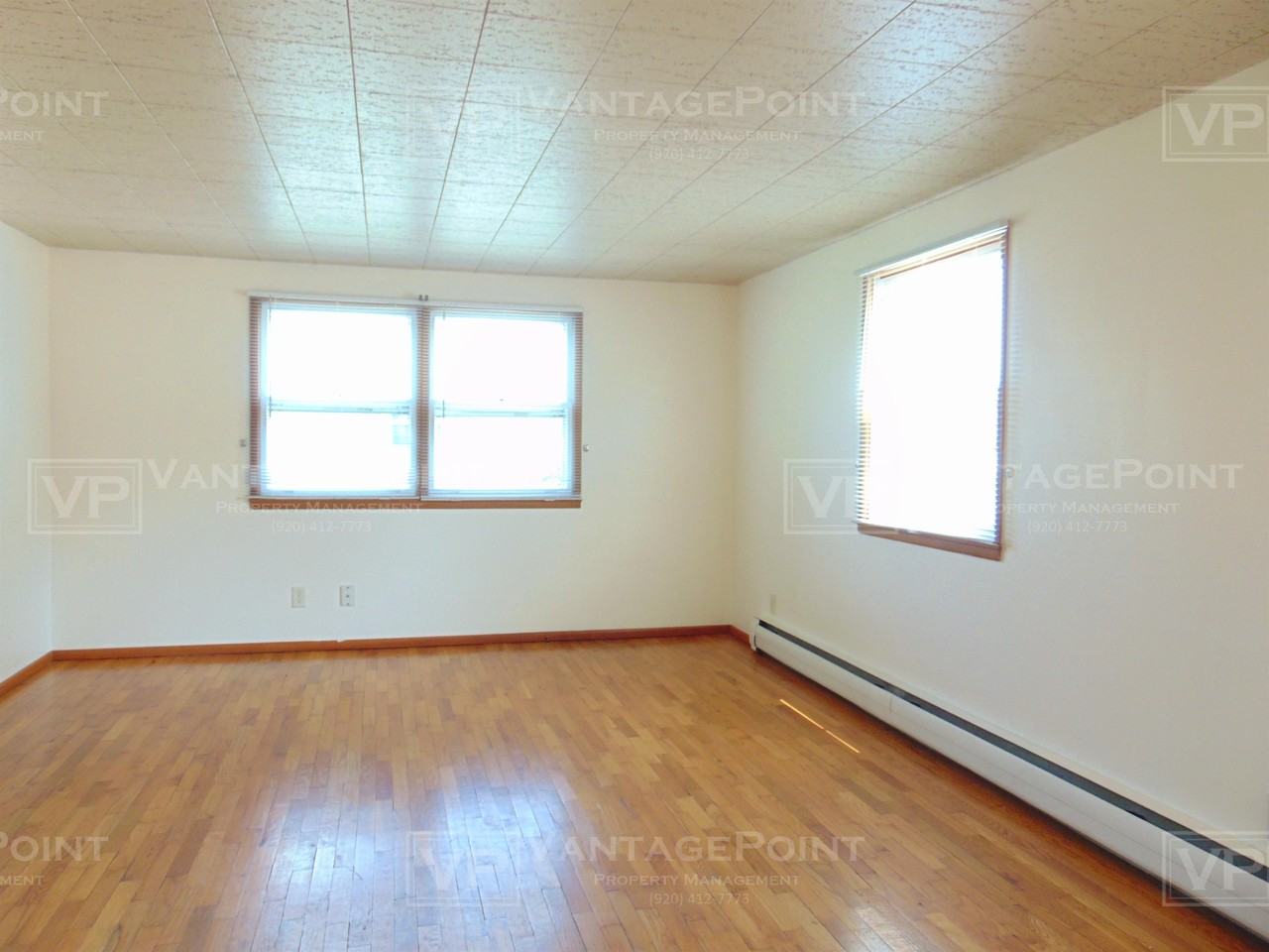 806 Spence St #806 - Photo 3 of 14