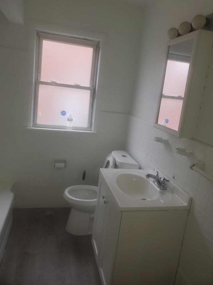 12840 Grandmont Ave #1 - Photo 7 of 15