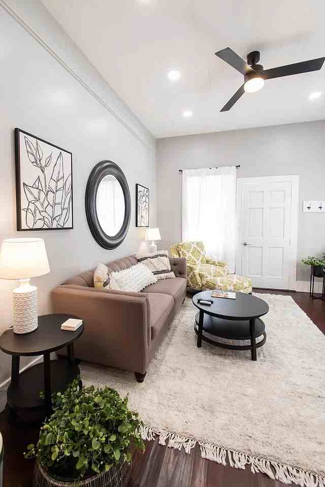 524 Elizabeth St #1