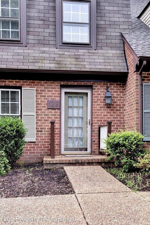 128 Sloane Pl - Photo 3 of 29