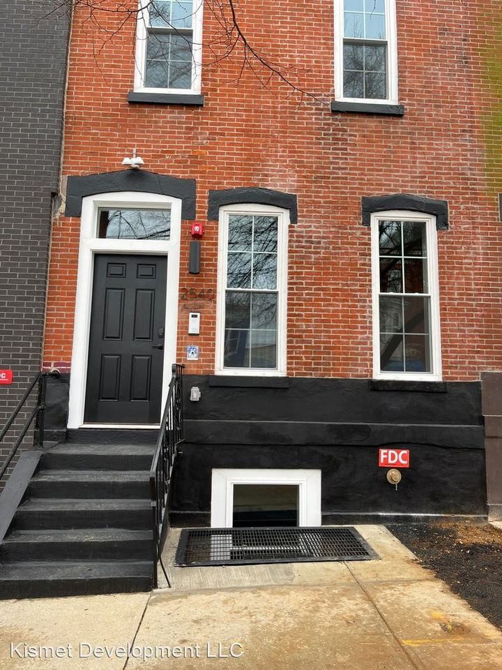 2540 W. Girard Avenue - Photo 2 of 20