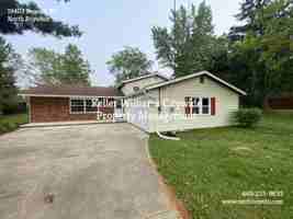 featured image of 19403 Bennett Rd