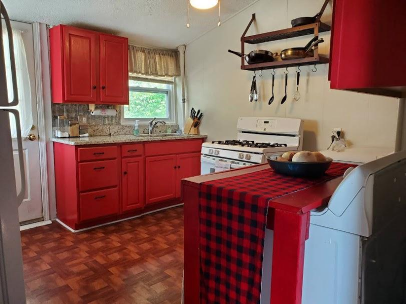 1001 Goss Ave - Photo 2 of 24