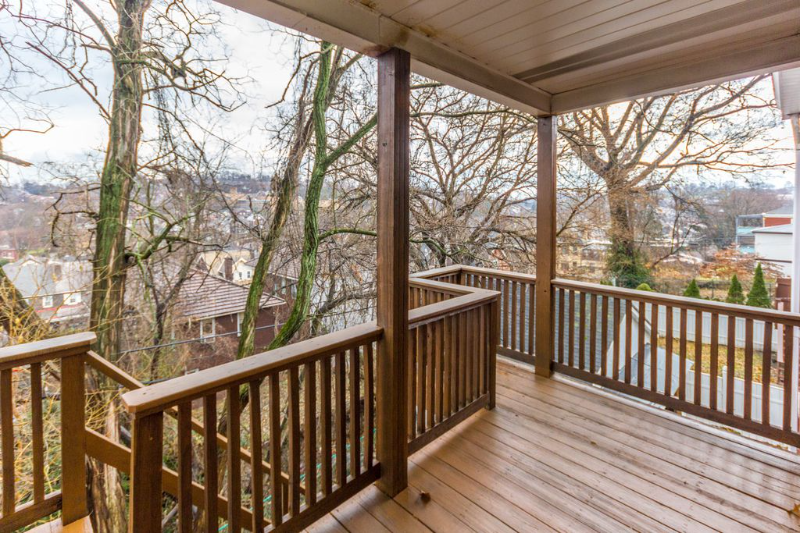 4029 Windsor St - Photo 3 of 7