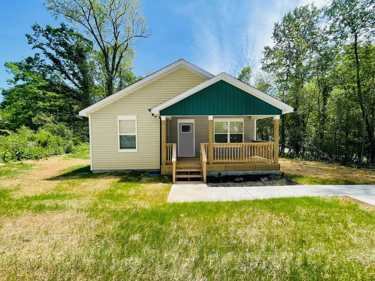 2661 Old Steele Creek Rd #NA - Photo 2 of 18