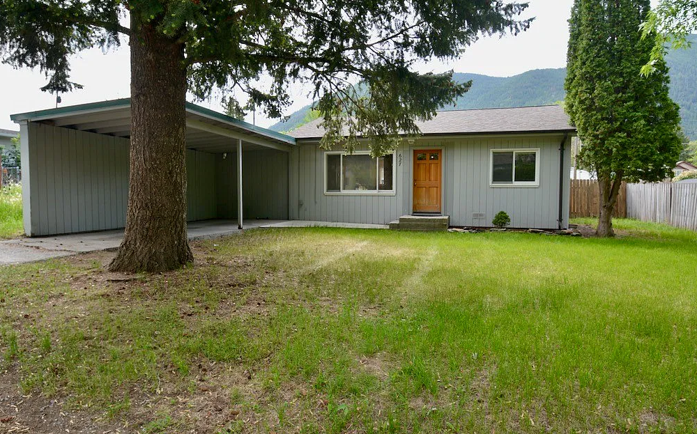 627 Michigan Ave #NA - Photo 2 of 2