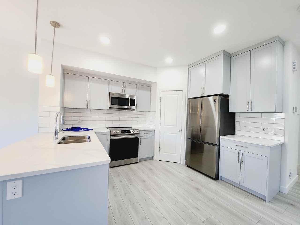 64 Juneau Way - Photo 3 of 38