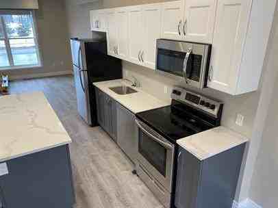 9 Portsmouth Av - Photo 2 of 14