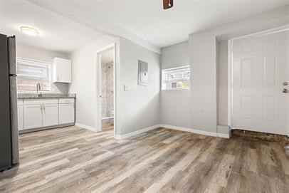 2412 51st Ave N Garage - Photo 3 of 21