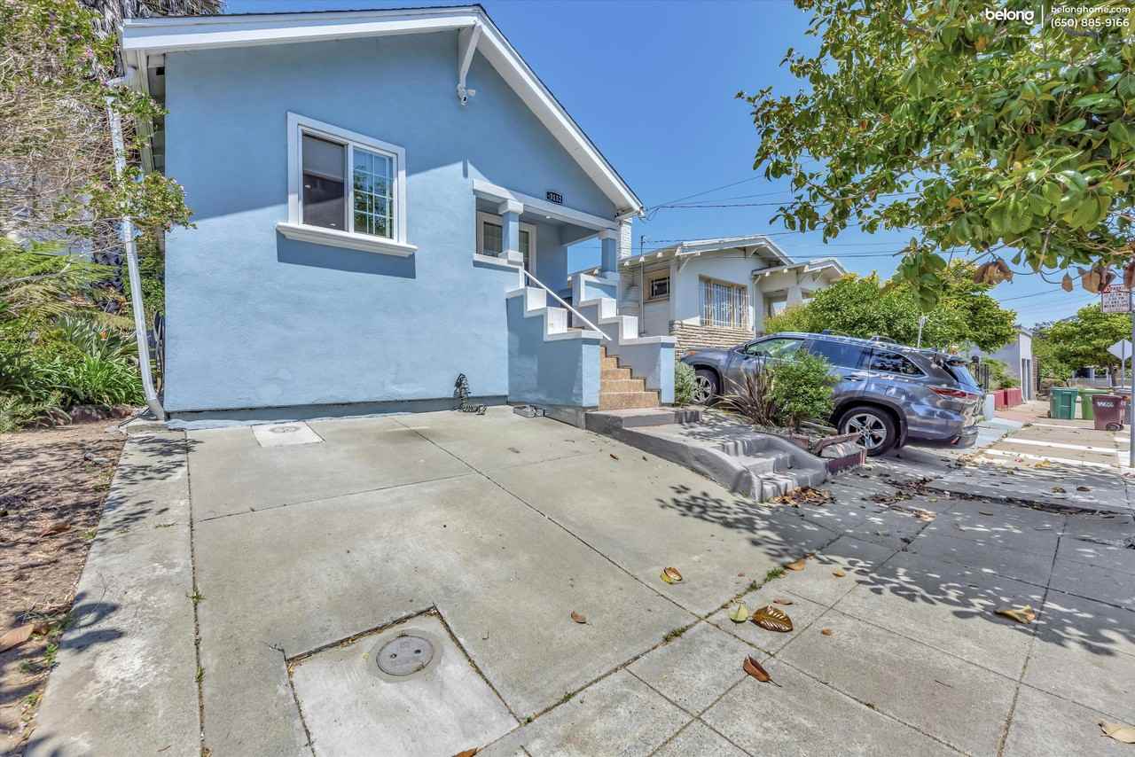 3152 Bona St - Photo 2 of 21