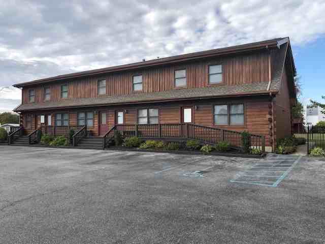 83 Glenn St #202 - Photo 2 of 16