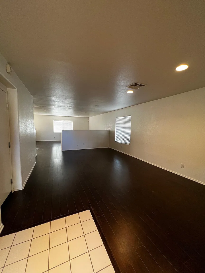 45117 Palm Ln #NA - Photo 2 of 13