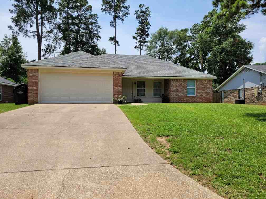 1322 Baxley Ln #NA - Photo 2 of 10