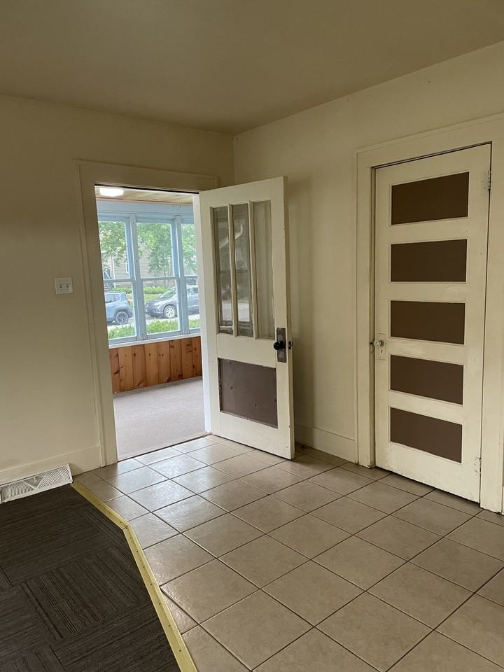 2827 Wood St #NA - Photo 2 of 31