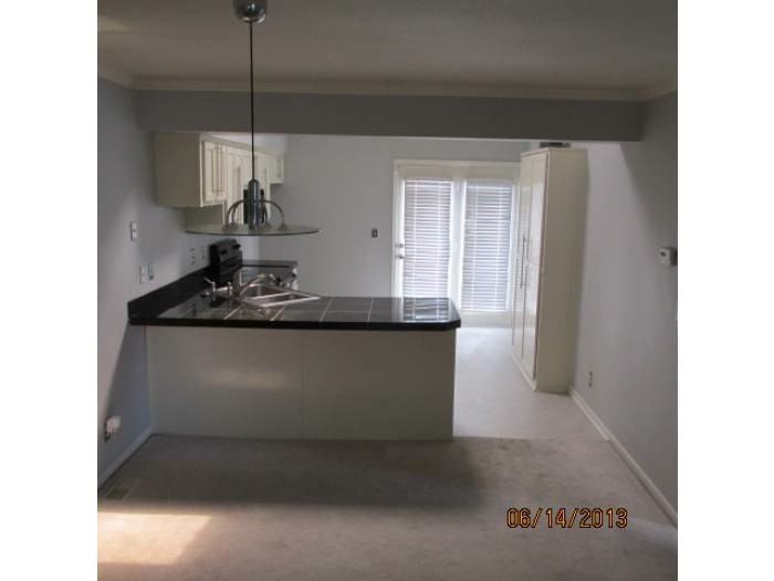 6624 West 152nd Street - Photo 3 of 8