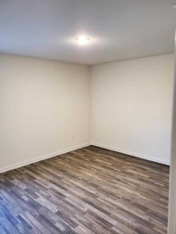 201 S 2nd St - Photo 7 of 10