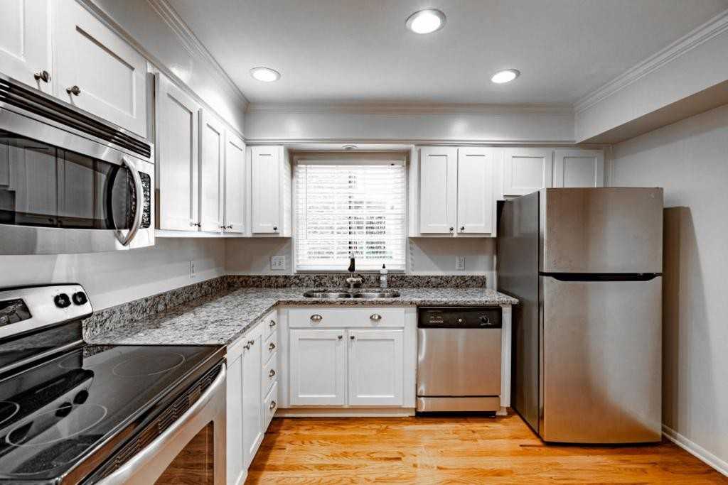 2 Poulnot Ln - Photo 3 of 23