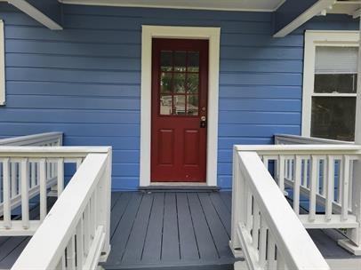 7609 Mclarty Rd - Photo 2 of 9