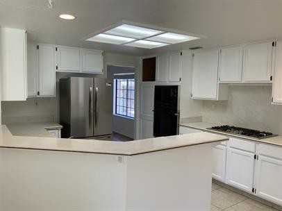 100 Wrentham St - Photo 2 of 29