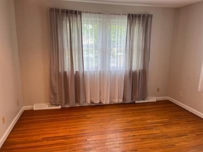 332 Hampton Pkwy - Photo 2 of 9