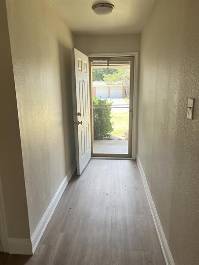 5008 46th St - Photo 3 of 24