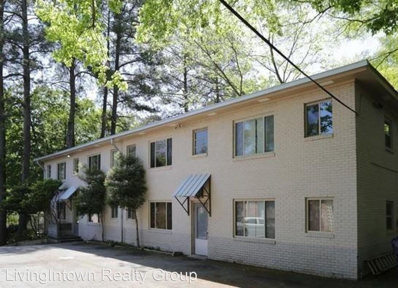 1978 Wellbourne Drive NE - Photo 2 of 3