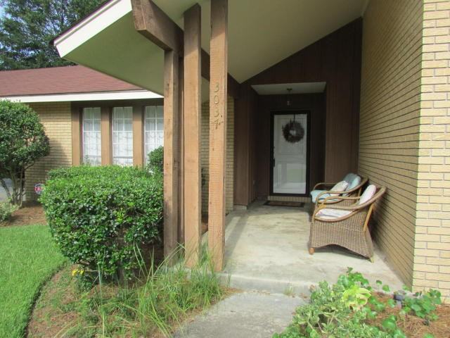 3037 Mesa Dr - Photo 3 of 24