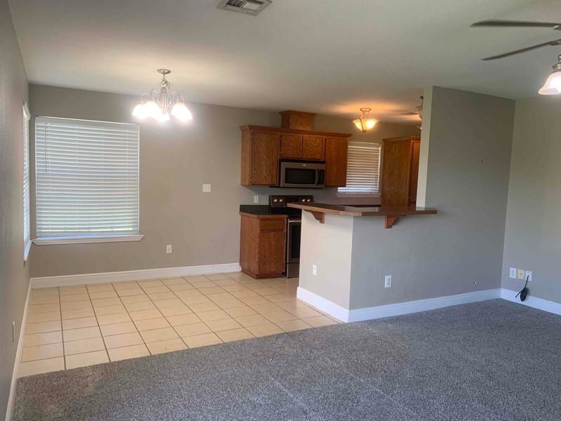 51 Green Oak St - Photo 2 of 6