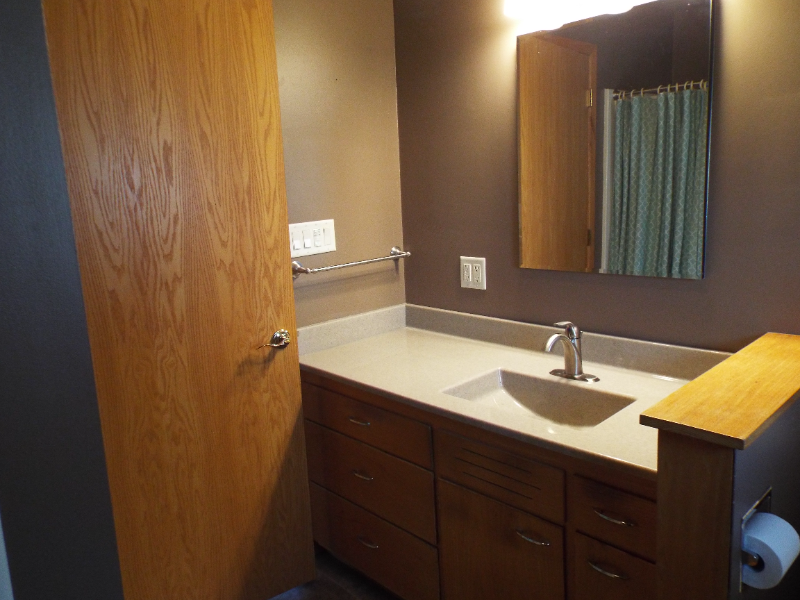 453 4th Avenue - Photo 5 of 14