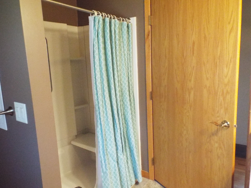 453 4th Avenue - Photo 6 of 14