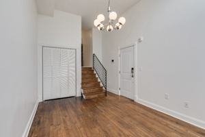 featured image of 1758 Park Ave #2