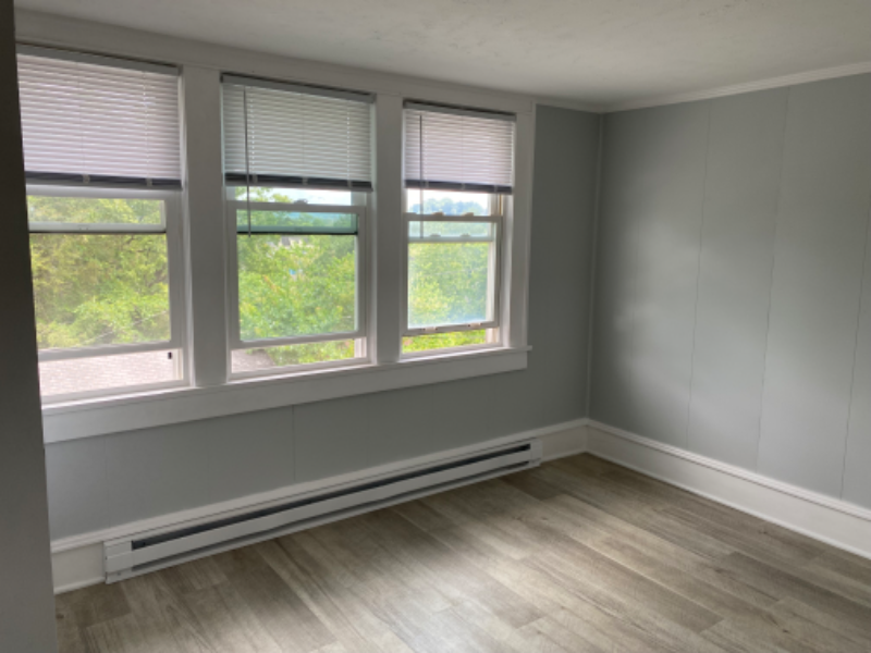 800 Louise Ave - Photo 2 of 14